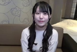晓龙女气质长相甜美红唇眼镜妹子和炮友啪啪，骑脸舔逼上位骑坐性感屁股特写抽插