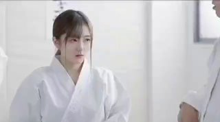 女生性感内衣内裤图片⭕❌❌希拉里洛达性感写真
